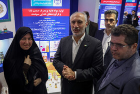 بازدید سیدحمید پورمحمدی، معاون رئیس جمهور و رئیس سازمان برنامه و بودجه از نمایشگاه دستاوردهای علمی و فناورانه جهاد دانشگاهی