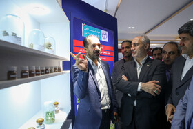 بازدید سیدحمید پورمحمدی، معاون رئیس جمهور و رئیس سازمان برنامه و بودجه از نمایشگاه دستاوردهای علمی و فناورانه جهاد دانشگاهی