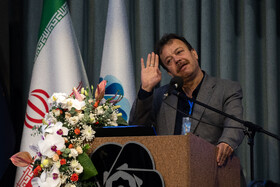 سخنرانی کمال پایمرد، صادرکننده نمونه در آیین تجلیل از صادرکنندگان نمونه استان اصفهان 