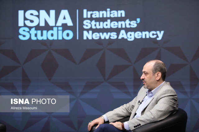 کلونیهای بزرگ فروش مکملهای تقلبی در بازار تهران / درخواست ورود فوری نهادهای نظارتی