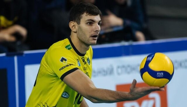 روایت والیبالیست روس از حادثه صابر: "دوربین‌ها خاموش بود و کمک‌رسانی ۲۰ دقیقه طول کشید"