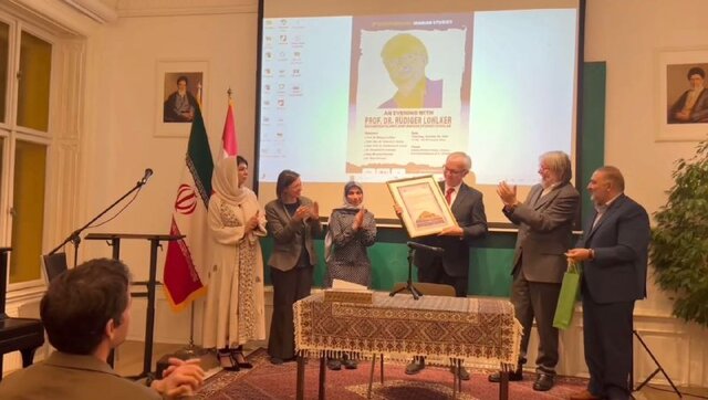 ضرورت تأسیس کرسی مستقل ایران‌شناسی در دانشگاه وین 