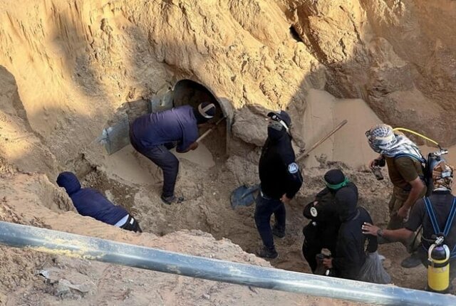 پاسخ القسام به ادعای تلآویو درباره اسرائیلی نبودن اجساد تحویل داده شده پاسخ القسام به ادعای تلآویو درباره اسرائیلی نبودن اجساد تحویل داده شده