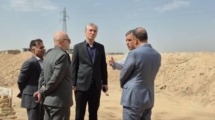 فرماندار: پروژههای نیمهتمام مسکن مهر امامرضا(ع) پاکدشت تا دهه فجر تکمیل میشود فرماندار: پروژههای نیمهتمام مسکن مهر امامرضا(ع) پاکدشت تا دهه فجر تکمیل میشود