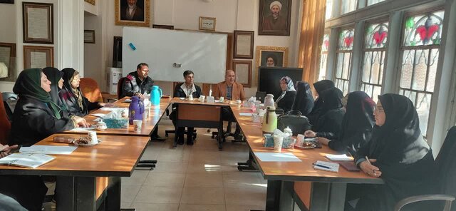 دوران دفاع مقدس نماد وحدت و انسجام ملی مردم ایران بود