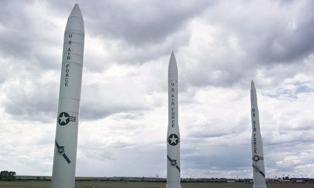 تصمیم ترامپ برای آزمایشهای هستهای؛ تضعیف تعهدات بینالمللی