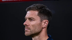 آلونسو: نمی‌خواهم درگیر ۲۰۰ دوربین شویم/ پنالتی‌زن تیم را ما تعیین می‌کنیم