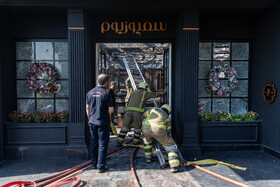 آتش‌سوزی یک رستوران در شهرک غرب