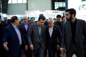 بازدید حسین افشین، معاون علمی و فناوری رییس جمهور از اولین نمایشگاه «فر ایران» و شانزدهمین نمایشگاه «فناوری نانو»