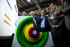 بازدید حسین افشین، معاون علمی و فناوری رییس جمهور از اولین نمایشگاه «فر ایران» و شانزدهمین نمایشگاه «فناوری نانو»