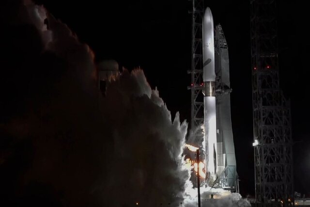 موشک «نیو گلن» در آستانه ماموریت مریخ ناسا روشن شد