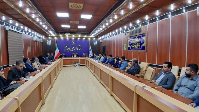 استاندار ایلام: اختلاف سلیقه نباید به جدایی و مانع همکاری تبدیل شود/ ایلام می‌تواند به دروازه پیوند با جهان عرب تبدیل شود