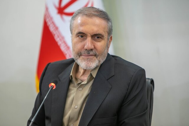 بسته خبری ایسنا؛ توضیحاتی درباره کوچکسازی دولت/تکذیب تبادل پیام با آمریکا در عمان