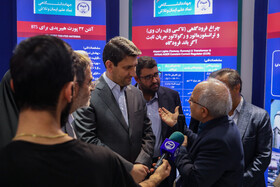 بازدید سید ستار هاشمی، وزیر ارتباطات از نمایشگاه دستاوردهای علمی و فناورانه جهاد دانشگاهی
