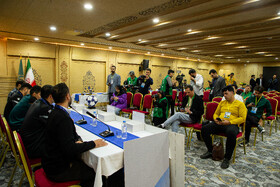 نشست خبری سرمربیان تیم‌های فوتبال سپاهان ایران و آخال ترکمنستان