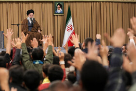 دیدار هزاران نفر از دانش‌آموزان و دانشجویان با رهبر انقلاب