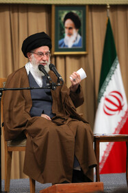 دیدار هزاران نفر از دانش‌آموزان و دانشجویان با رهبر انقلاب