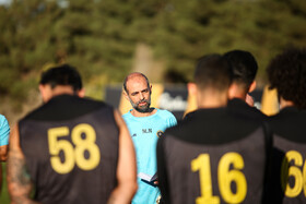 تمرین تیم فوتبال سپاهان پیش دیدار با آخال ترکمنستان