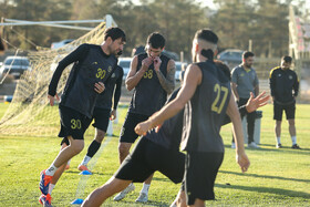 تمرین تیم فوتبال سپاهان پیش دیدار با آخال ترکمنستان