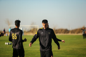 تمرین تیم فوتبال سپاهان پیش دیدار با آخال ترکمنستان