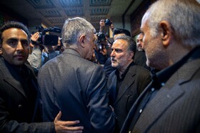 غلامحسین کرباسچی در مراسم ترحیم سیدمحمد تاج‌زاده