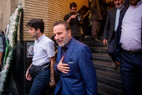 محمود واعظی در مراسم ترحیم سیدمحمد تاج‌زاده