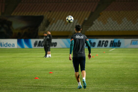 تمرین تیم فوتبال آخال ترکمنستان پیش دیدار با سپاهان ایران