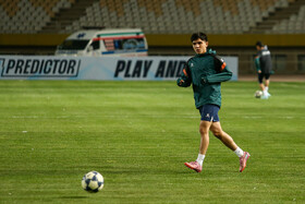 تمرین تیم فوتبال آخال ترکمنستان پیش دیدار با سپاهان ایران