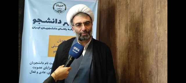 مسئول نهاد نمایندگی مقام معظم رهبری در دانشگاه کردستان: دانشگاهیان در مبارزه با استکبار نقش‌آفرینی داشته باشند+فیلم