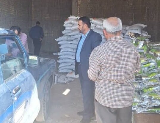 کشف ۱۰ تن کود شیمیایی و مکمل تغذیه‌ای گیاهی غیرمجاز در شیراز