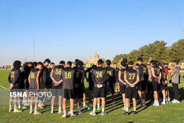 چالش محرم نویدکیا با نیمکت محدود/ترکیب احتمالی سپاهان مقابل آخال ترکمنستان