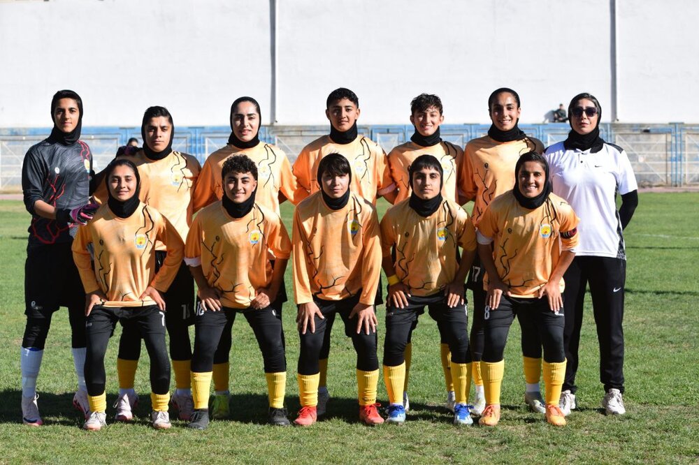 برتری تیم پالایش گاز ایلام در مصاف با تیم آوای تهران