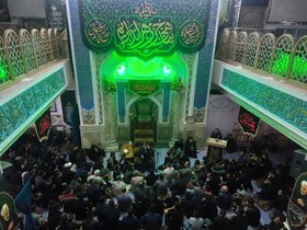 نخستین شب عزاداری شهادت حضرت فاطمه(س) در بیت‌الزهرای کرمان برگزار شد 