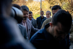 بازدید مسعود پزشکیان، رییس جمهور از اولین دوره نمایشگاه فرّ ایران