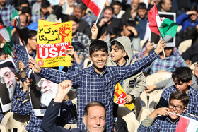 راهپیمایی گرامیداشت روز ۱۳ آبان - کاشان