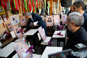 علیرضا کاظمی، وزیر آموزش و پرورش در مراسم زنگ «استکبار ستیزی»