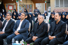 علیرضا کاظمی، وزیر آموزش و پرورش در مراسم زنگ «استکبار ستیزی»