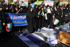 راهپیمایی گرامیداشت روز ۱۳ آبان - زنجان