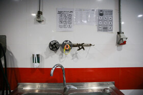 بازدید خبرنگاران از یک واحد تولیدی مواد غذایی - مشهد