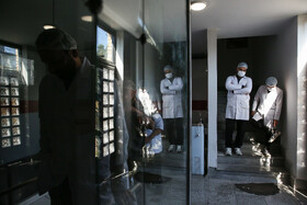 بازدید خبرنگاران از یک واحد تولیدی مواد غذایی - مشهد