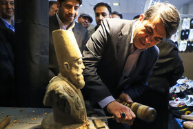 بازدید محمد علی طالبی،استاندار از هفدهمین نمایشگاه ملی صنایع‌دستی کرمان