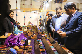 بازدید محمد علی طالبی،استاندار از هفدهمین نمایشگاه ملی صنایع‌دستی کرمان