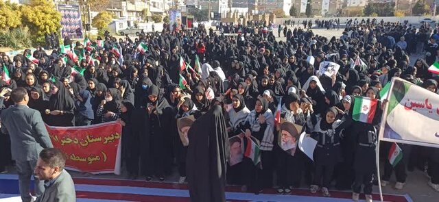 گزارش میدانی از راهپیمایی ۱۳ آبان در ایلام