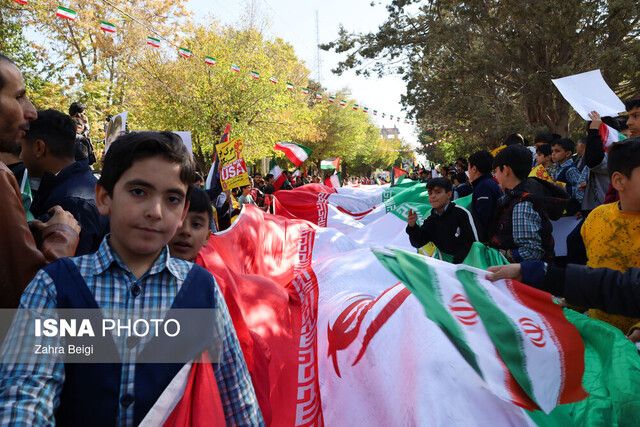 راهپیمایی گرامیداشت روز ۱۳ آبان - شهرکرد