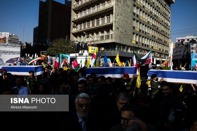 بازتاب برگزاری مراسم ۱۳ آبان در رسانه‌های جهان