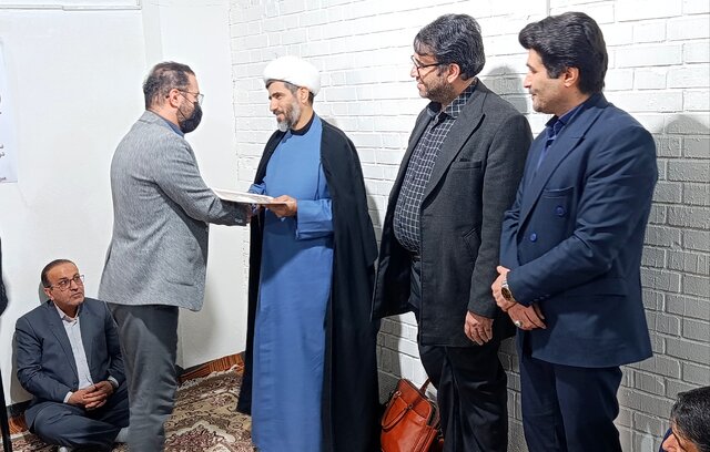 تیمهای برگزیده سیزدهمین دوره مسابقات ملی مناظرات دانشجویان کهگیلویه و بویراحمد تجلیل شدند