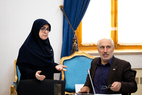  سید حمید پورمحمدی، رییس سازمان برنامه و بودجه و فاطمه مهاجرانی، سخنگوی دولت در نشست فعالان اقتصاد دیجیتال با رییس جمهور