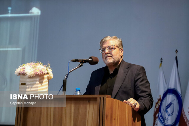 شهردار مشهد: نباید میدان جهاد را با میدان رقابت‌های سیاسی اشتباه گرفت