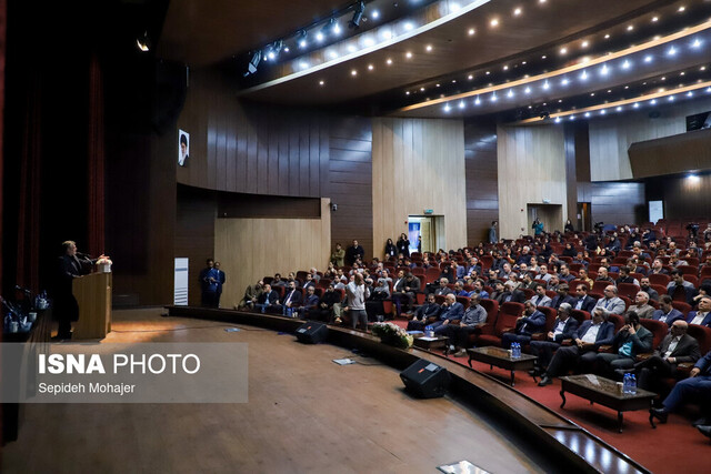 10 هزار قانون اضافی در کشور وجود دارد