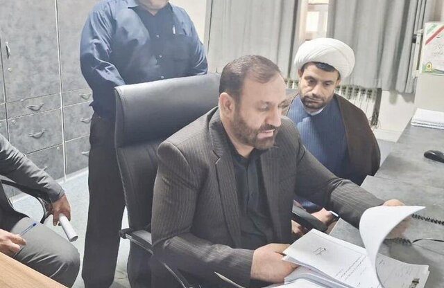 بازدید دادستان تهران از پلیس مبارزه با مواد مخدر تهران/ تأکید بر تسریع در جلب و دستگیری محکومین متواری